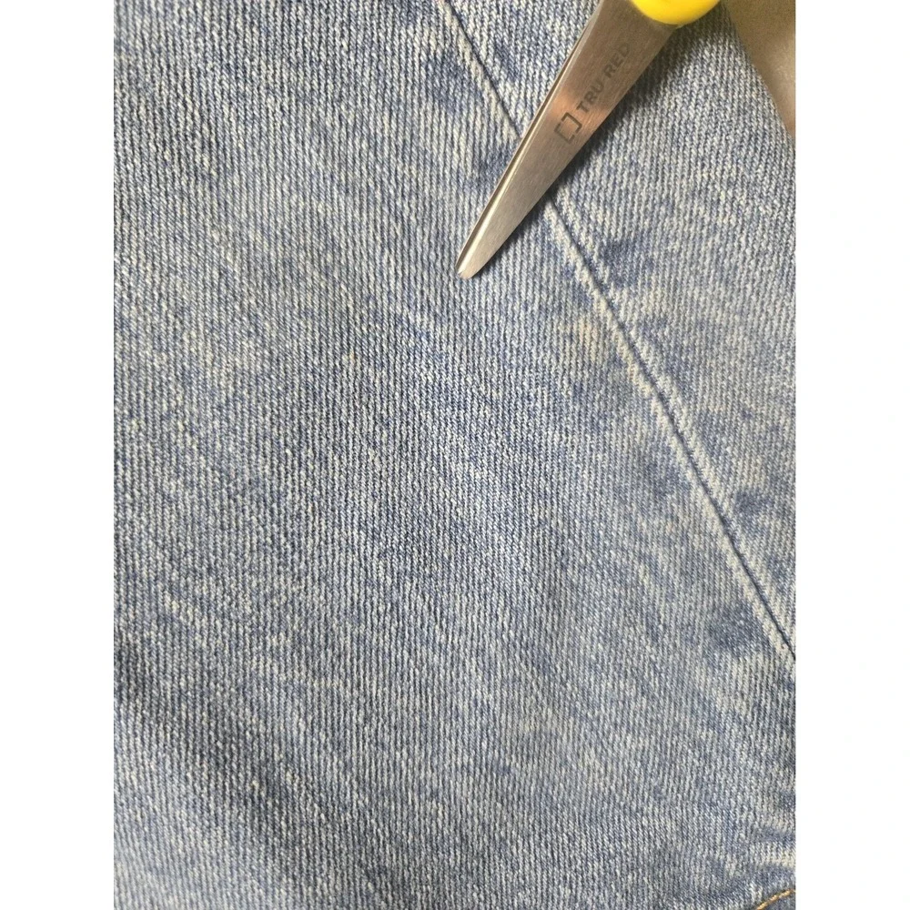 Levis Mens Blue 100% Cotton Denim Jeans 36 x 30 Button Fly